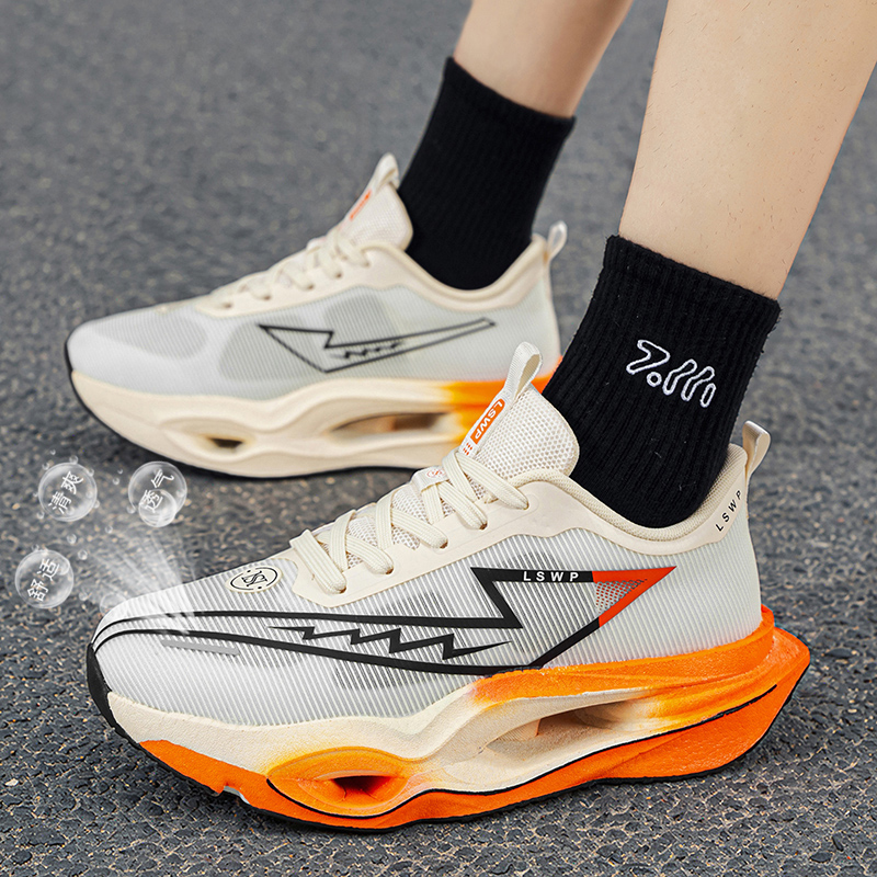 Canvas Sneaker High - Sepatu Atletik Full Carbon Plate dengan
