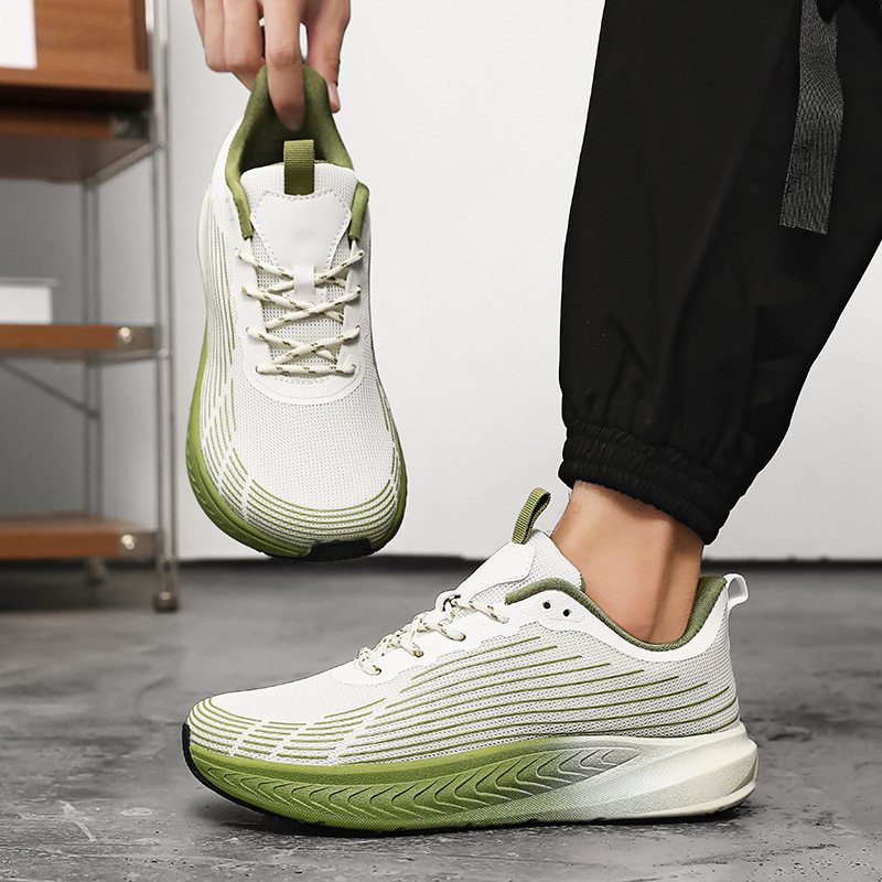 Sepatu Lari Pria dengan Ruang  - Men'S Shoes With Wide Toe Box ulasan dan harga