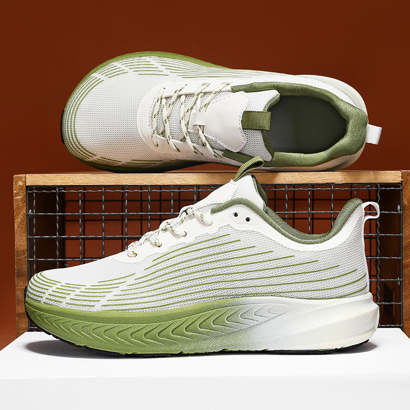 Sepatu Lari Pria dengan Ruang  - Men'S Shoes With Wide Toe Box ulasan dan harga