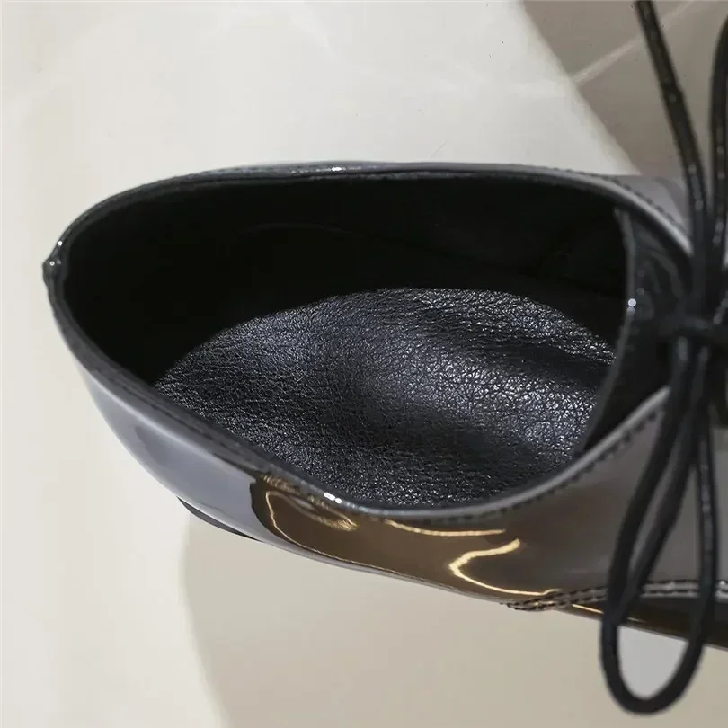 Wanita Inggris Oxford Gradien  - Oxford Brogue Leather ulasan dan harga