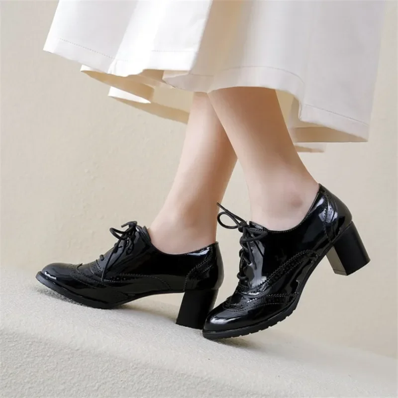 Sepatu pantofel wanita gaya In - Oxford Brogue Leather ulasan dan harga