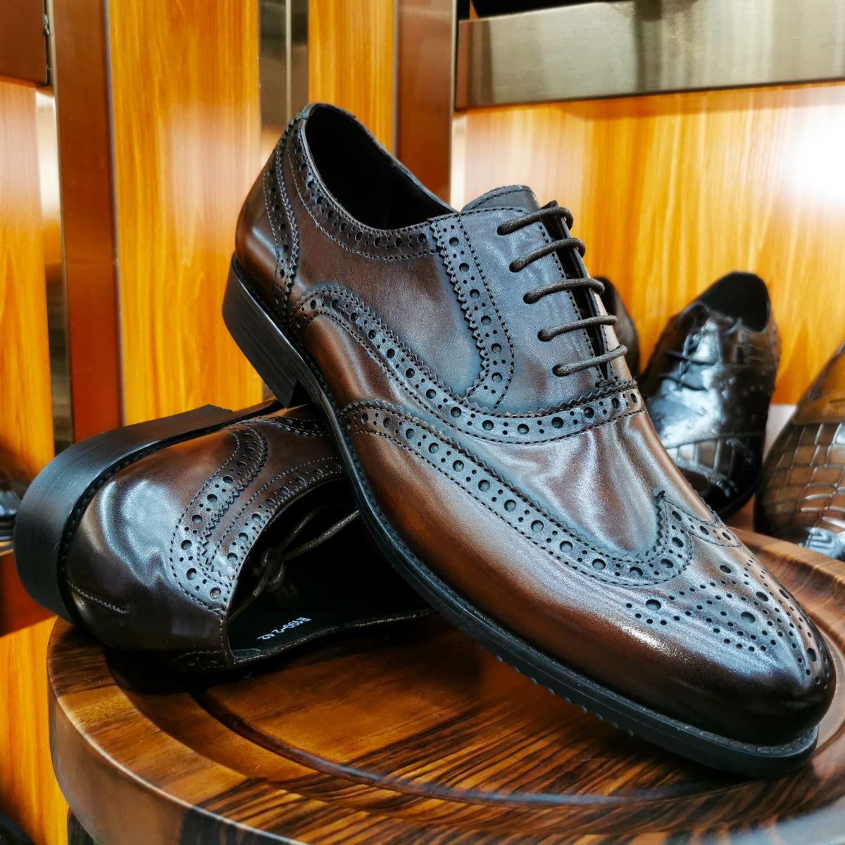 Sepatu Formal Pria Mewah Kulit - Oxford Brogue Leather ulasan dan harga